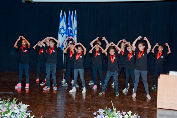 תמונות מטקס חלוקת תואר מוסמך ותעודת הוראה