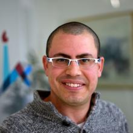 ברכות חמות לשי חסון על זכייתו בפרס הצטיינות אוניברסיטאי s