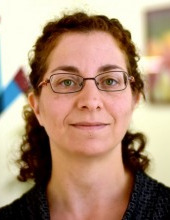 נילי מור